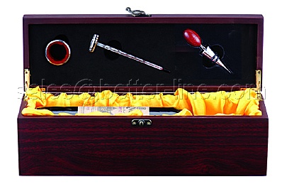wine set for single bottle