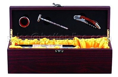 wine set for single bottle