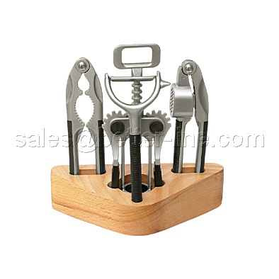 kitchen tools with stand