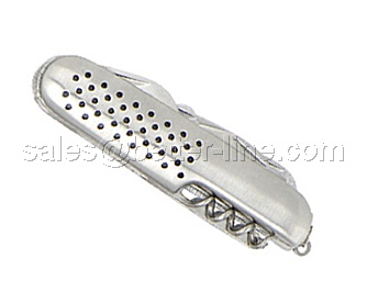 Simple bottle opener